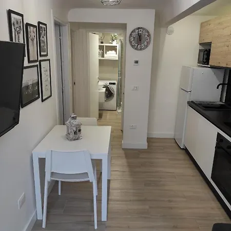 Ca' Ginevra Trilocale Centro-mare Apartment Pesaro