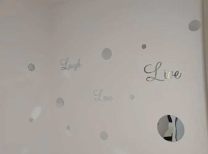 Ca' Ginevra Trilocale Centro-mare