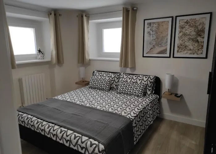 Apartment Ca' Ginevra Trilocale Centro-mare