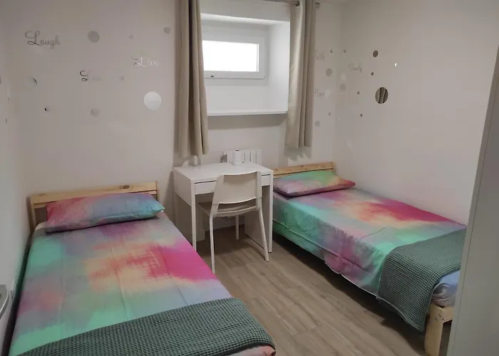 Ca' Ginevra Trilocale Centro-mare