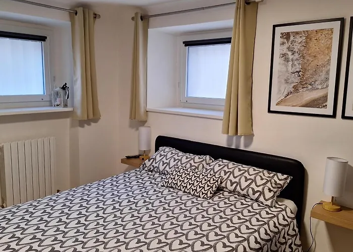 Apartment Ca' Ginevra Trilocale Centro-mare